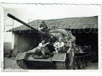 1956 FOTOGRAFIE MICĂ VECHE SOFIA SUHODOL TANC TANCHIȘTI ZH268