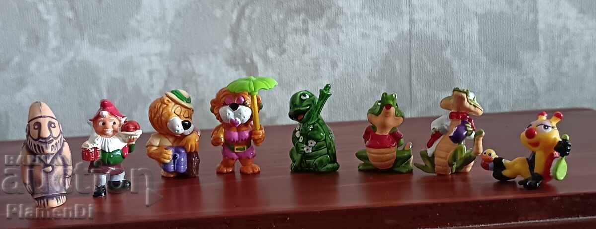 Lot de 8 jucării, figurine "Kinder Surpriz"