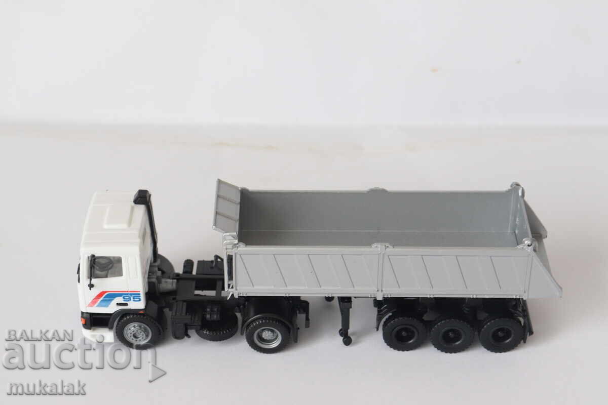 HERPA H0 1/87 DAF 95 CAMION BASCULANT GONDOLA MODEL cu preț € 25.00 | 48.90 BGN HERPA H0 1/87 DAF 95 CAMION BASCULANT GONDOLA MODEL cu preț € 25.00 | 48.90 BGN