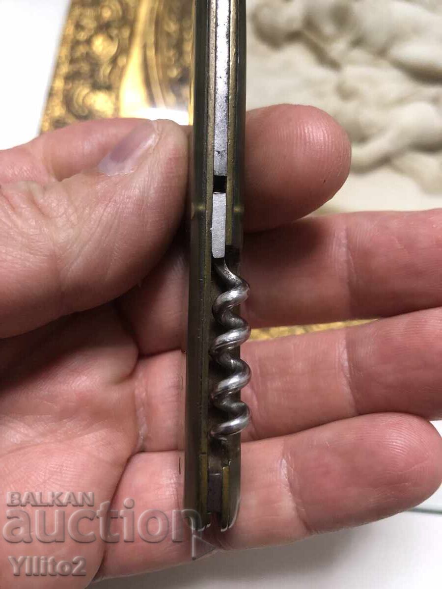 Livrarea Briceag de buzunar bulgăresc Tărnovo