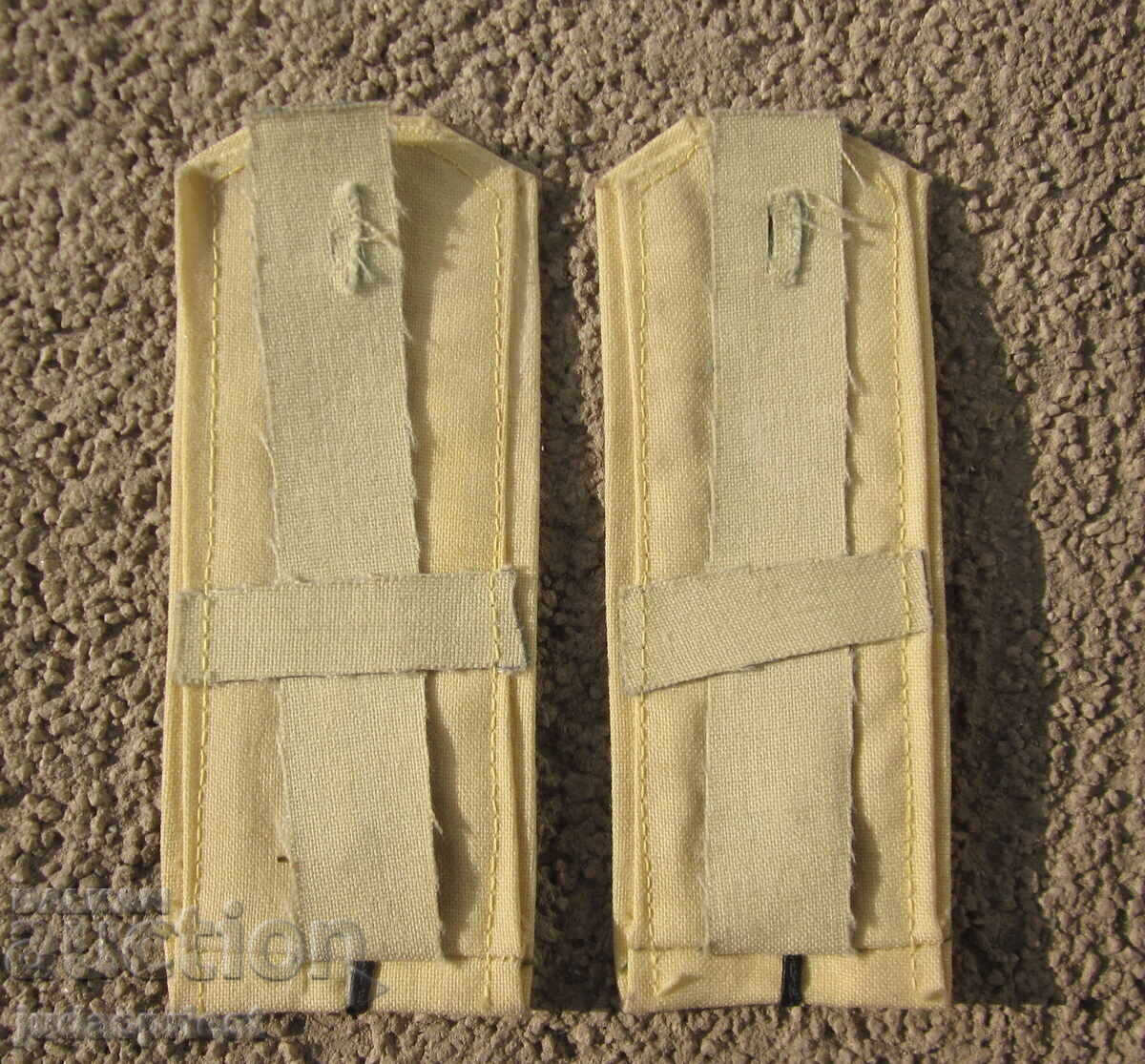 Livrarea Epoleti militari navali bulgari din epoca socialistă (NRB)