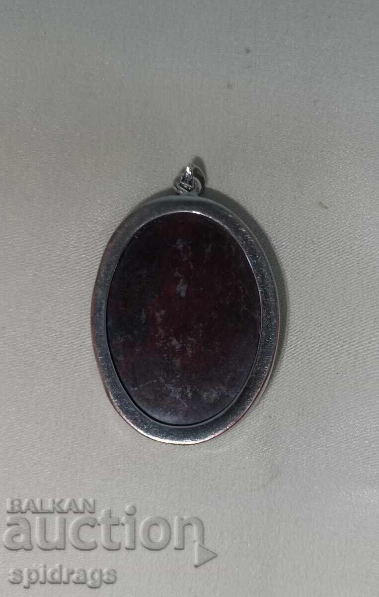 Silver pendant with genuine, natural strawberry quartz with price € 40.00 | 78.23 BGN Silver pendant with genuine, natural strawberry quartz with price € 40.00 | 78.23 BGN