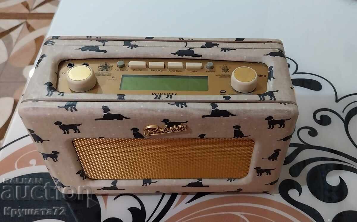Licitație Aur (ediție limitată) Radio "Roberts" cu elemente placate cu aur