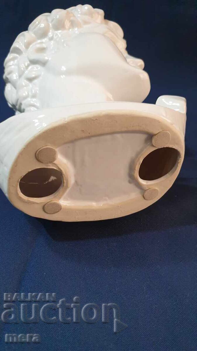 Порцеланов интериорен  бюст на Давид - 6