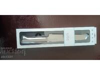 SMEG - Bread knife 19 см.