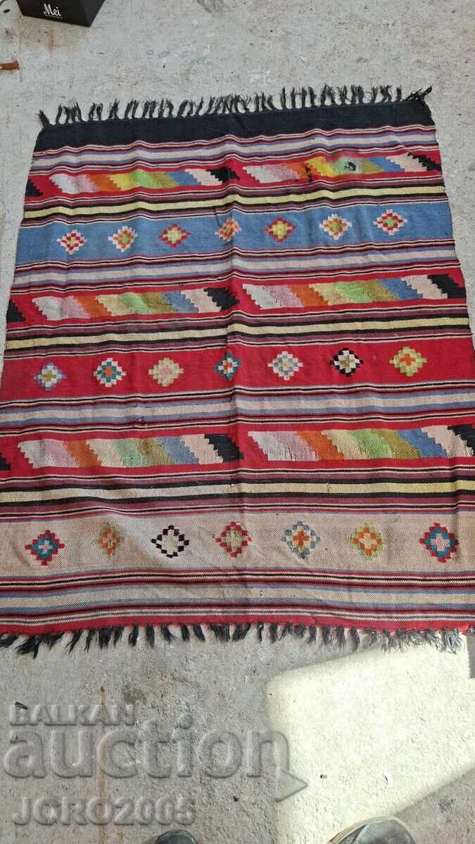 Covoraș vechi de lână Covoraș vechi de lână