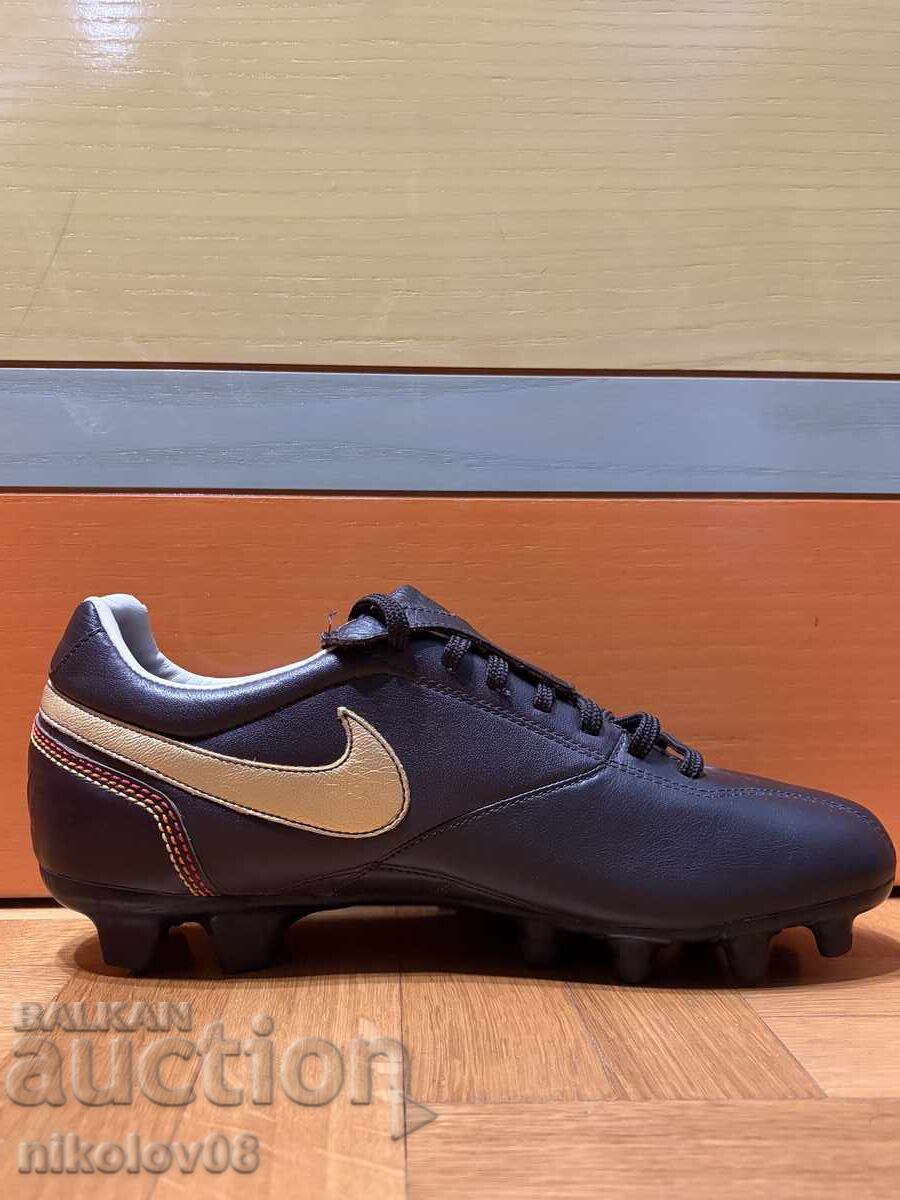 Licitație Nike Tiempo Ronaldinho 10R FG – NOUȚI / Deadstock – RAR