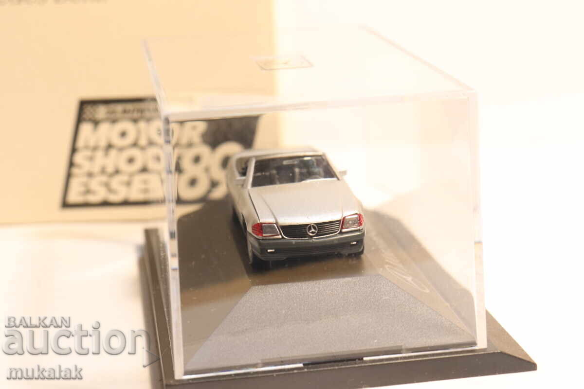 Licitație HERPA H0 1/87 MERCEDES BENZ 124 MODEL MAȘINUȚĂ Licitație HERPA H0 1/87 MERCEDES BENZ 124 MODEL MAȘINUȚĂ