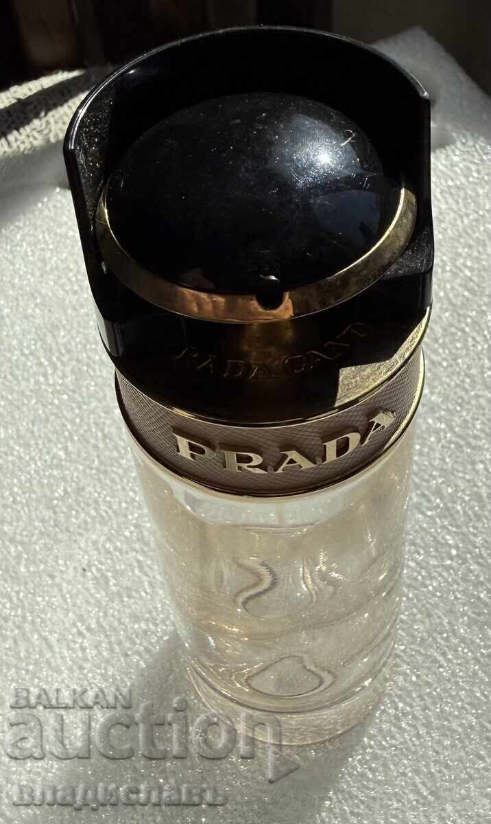 Аукцион празно Шише от Парфюм PRADA
