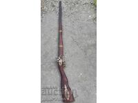 Реплика кремъчна пушка джапане в добро състояние 1.10м дълга
