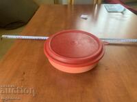 TOURIST SET CUP, BOWL AND OTHER PLASTIC DISHES