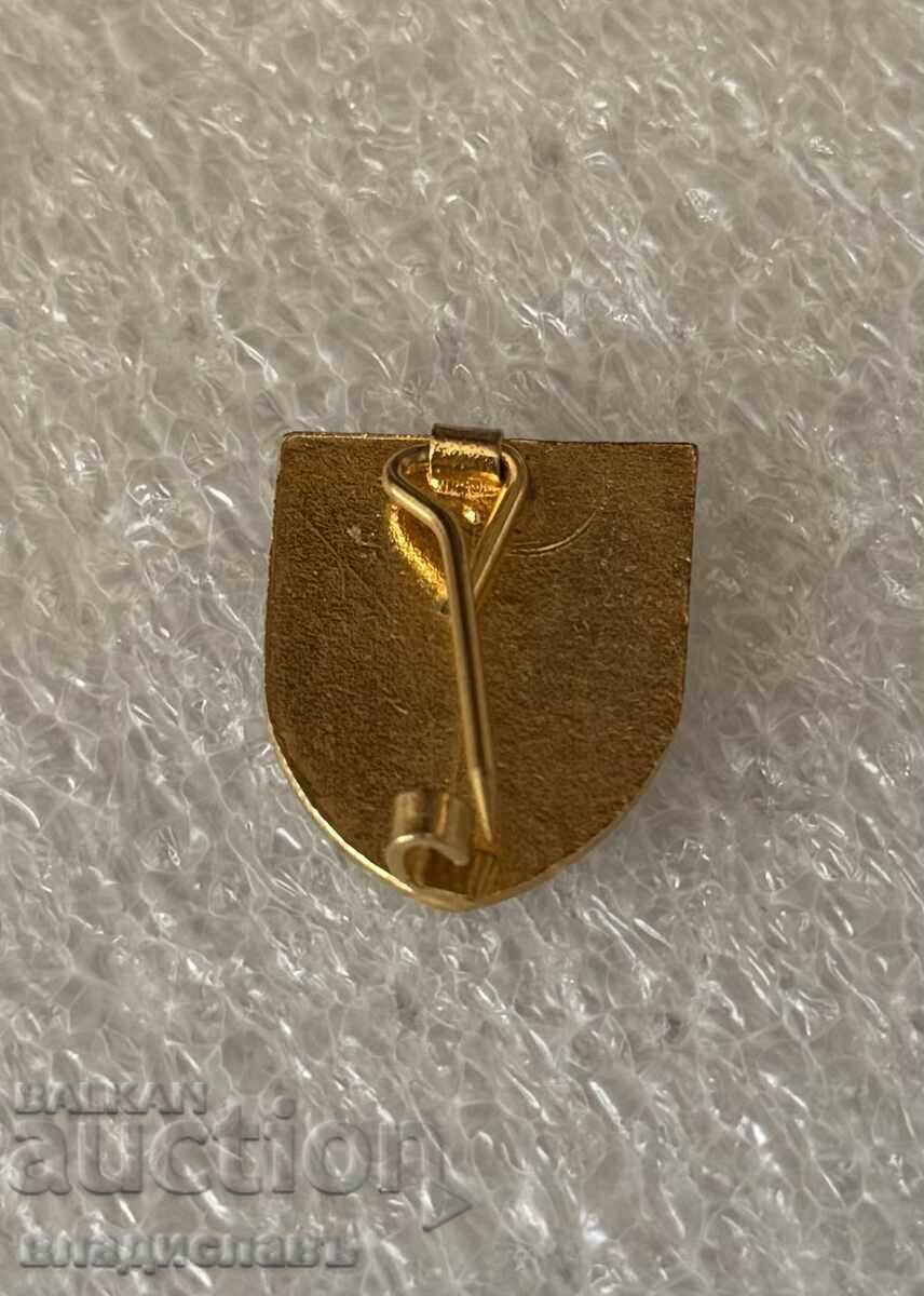 Vechi insignă CHELSEA Londra FC cu preț € 26.00 | 50.85 BGN