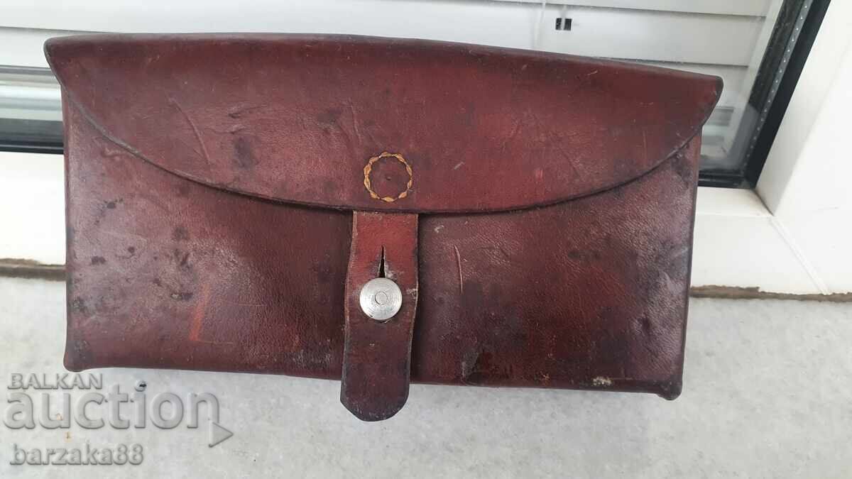 Veche traistă militară Geantă din piele