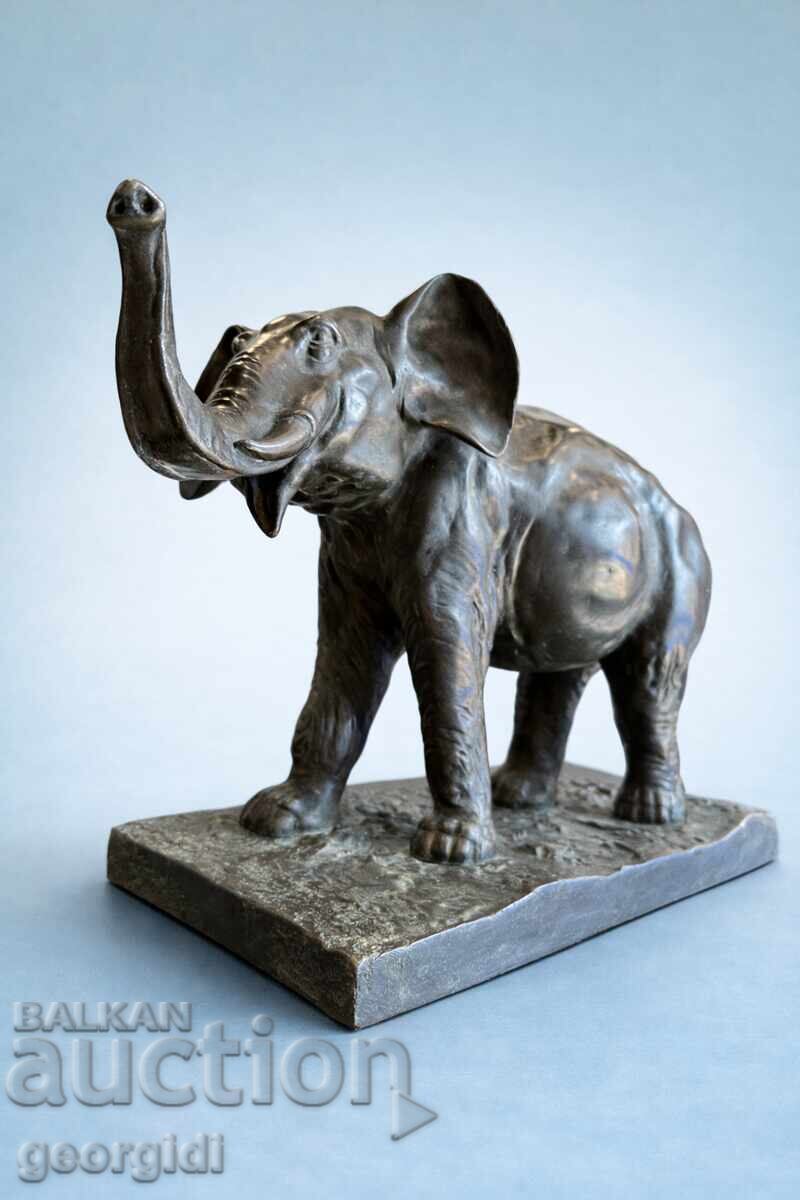 Licitație Impresionantă sculptură de bronz a unui ELEFANT. Nr. 7909
