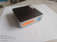 Intel NUC D54250WYK Small mini computer with square aluminum