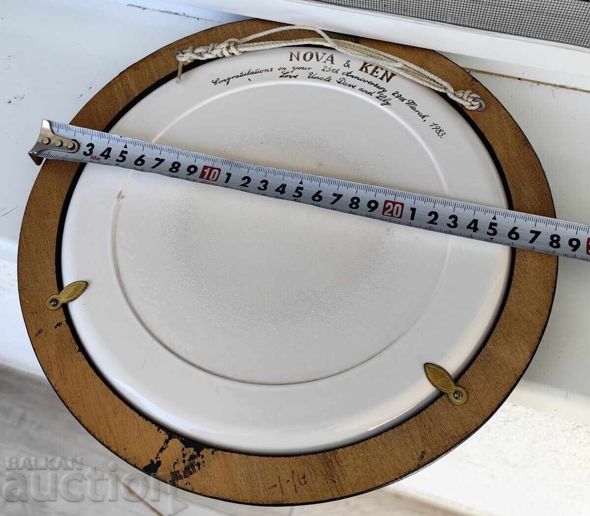 PORCELAIN SWAN PLATE WALL PANEL GIFT SIGNED - 7