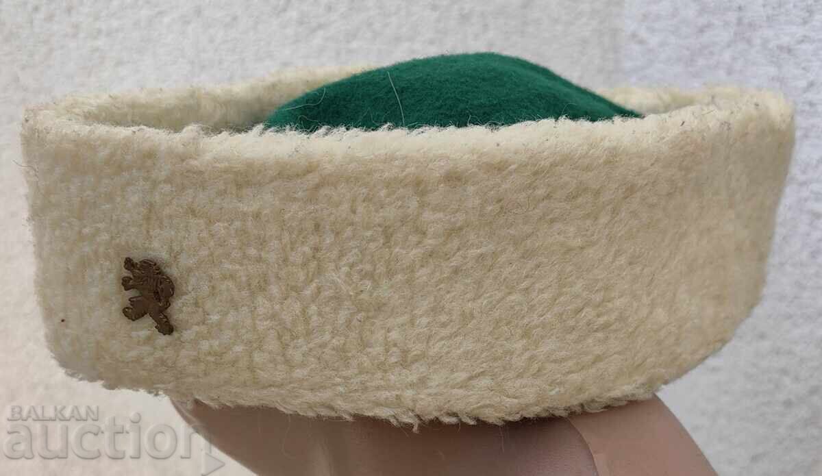 Аукцион СТАР КАЛПАК ШАПКА ЧАВДАРЧЕ КОКАРДА ЛЪВ ЛЪВЧЕ СОЦ Аукцион СТАР КАЛПАК ШАПКА ЧАВДАРЧЕ КОКАРДА ЛЪВ ЛЪВЧЕ СОЦ