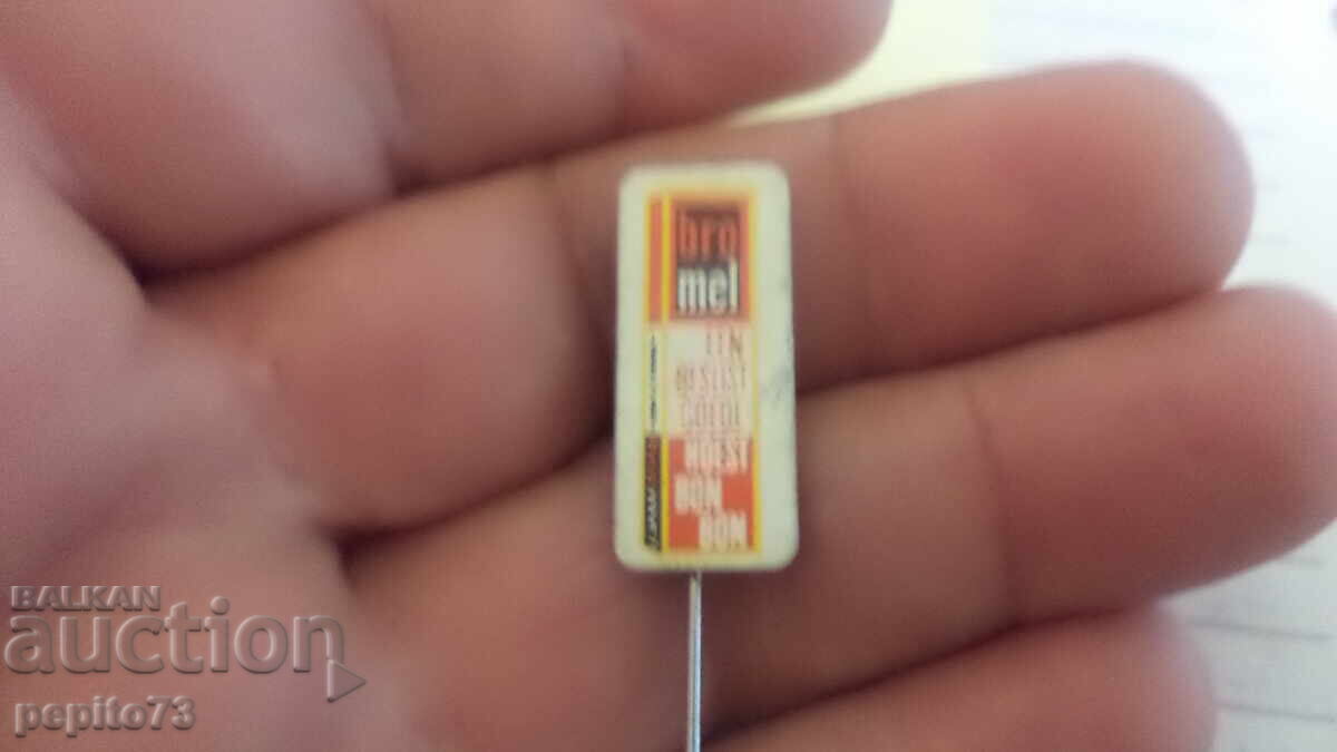 Znachka reklamna, Bromel, marka bomboane pentru tuse cu preț € 1.00 | 1.96 BGN