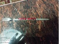 Παλιό βουλγαρικό μαχαίρι εργοστασίου Πέτκο Ντένεφ