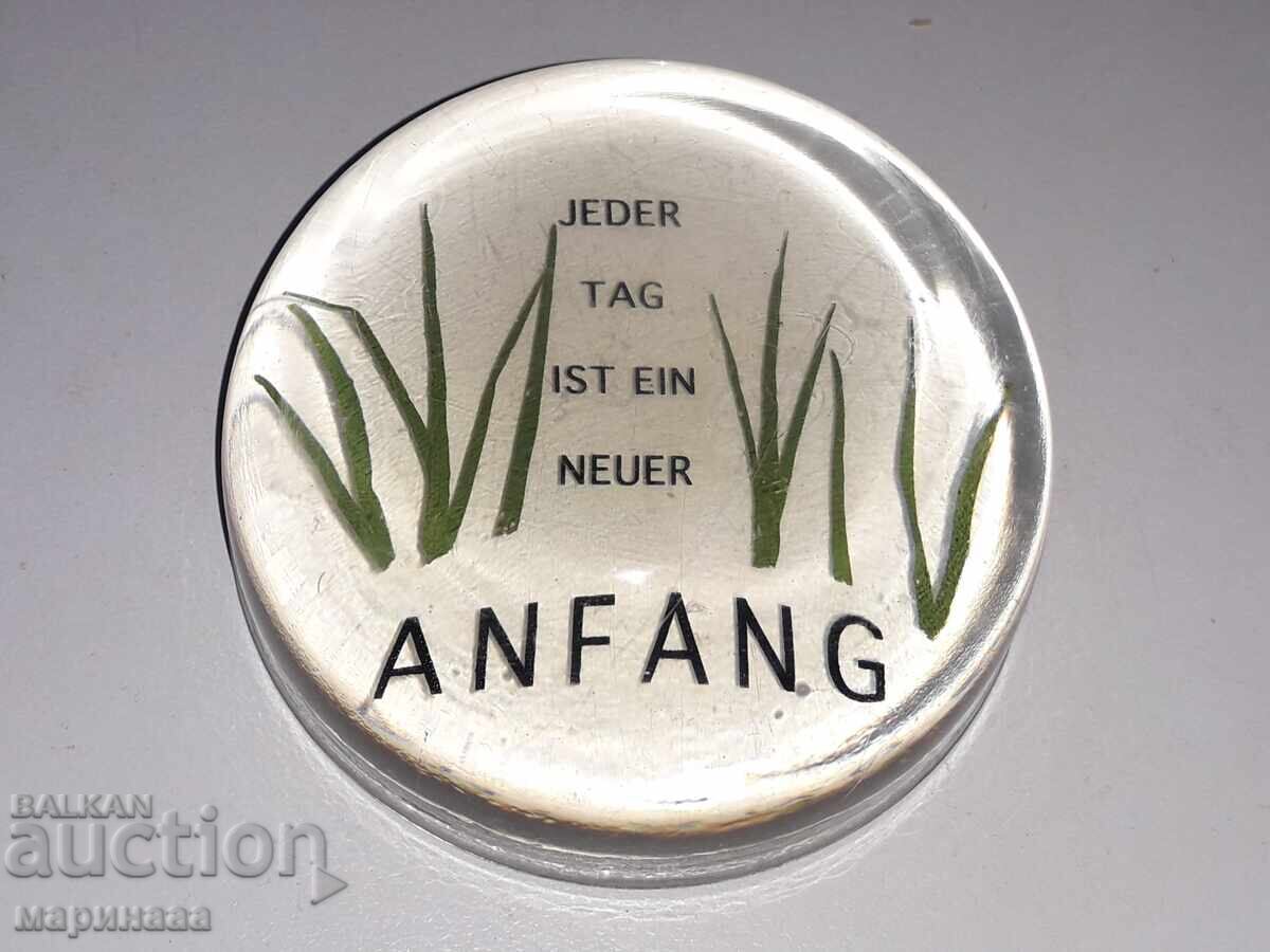 Hârtie de presă. GERMANIA