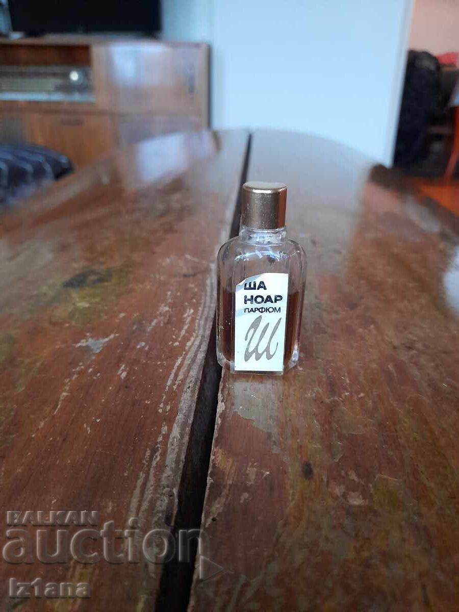 Стар парфюм Ша Ноар