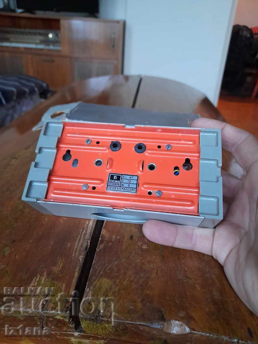 Παράδοση Παλιό ηλεκτρικό κουδούνι Dutan Tirino