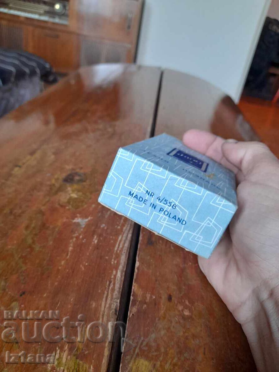 Licitație Apă de colonie veche Jazz