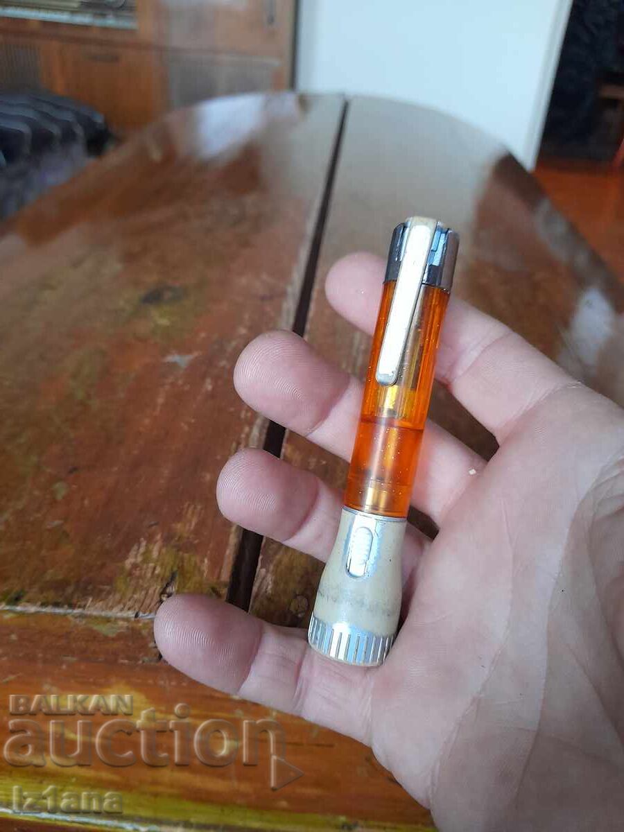 Παράδοση Παλιό αναπτήρας φακός