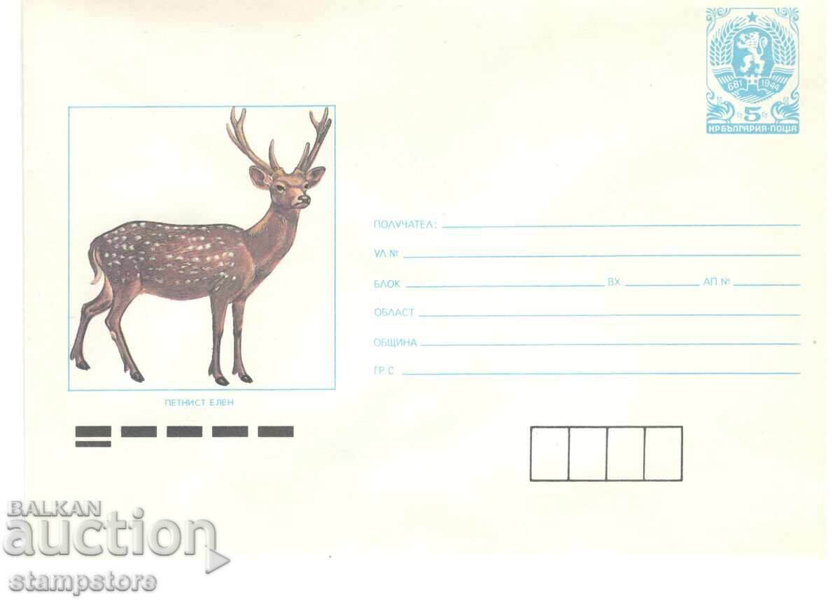 Pui de căprioară cu pete