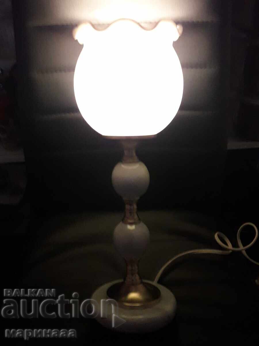 ΠΑΛΑΙΟ ΛΑΜΠΑ. ΝΡΒ με τιμή € 12.00 | 23.47 BGN