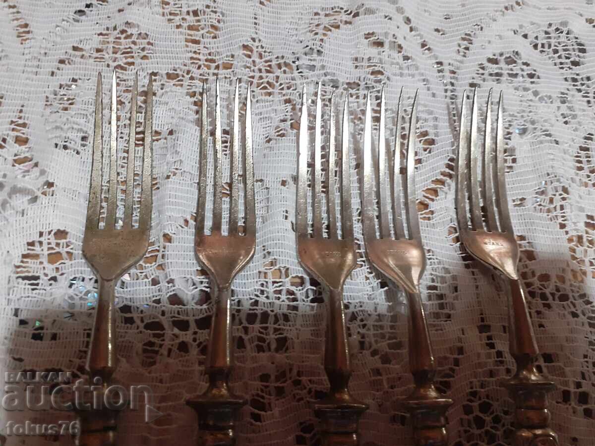 Доставка на Стари антикварни посребрени вилици 5 + 1