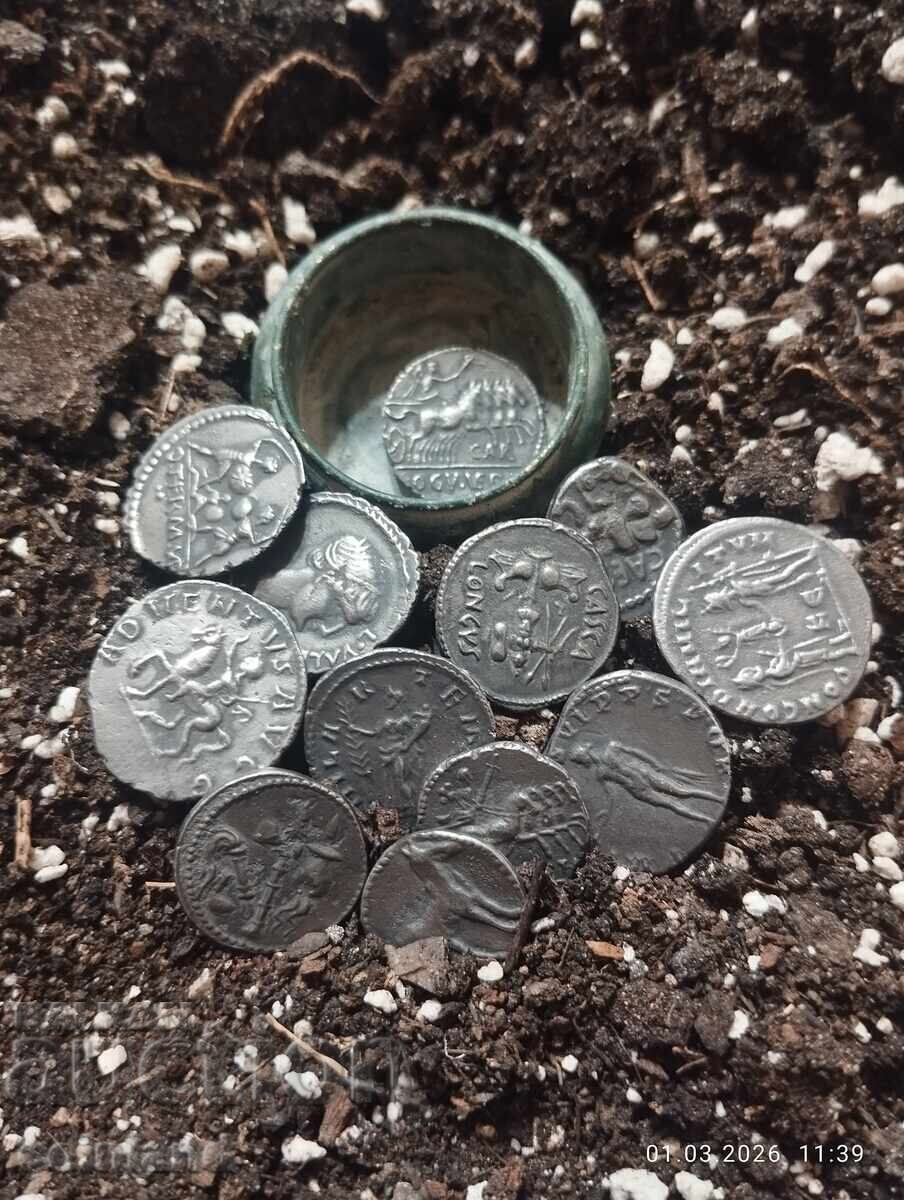 10 ΤΕΜΑΧΙΑ ΔΗΝΑΡΙΑ ΚΑΙ ΧΑΛΚΙΝΟ ΑΓΓΕΙΟ - ΑΝΤΙΓΡΑΦΟ ΑΝΤΙΓΡΑΦΗ με τιμή € 25.00 | 48.90 BGN