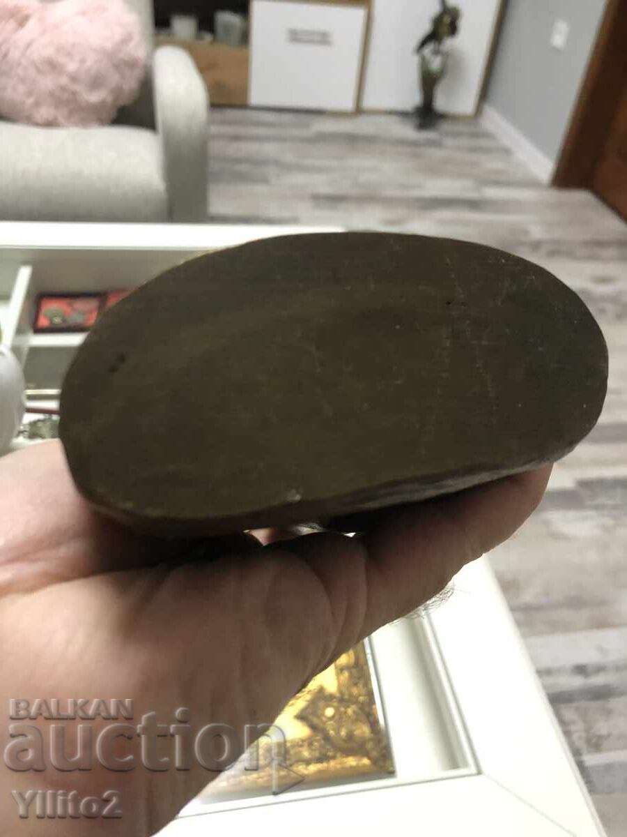 Аукцион Бронзова фигура