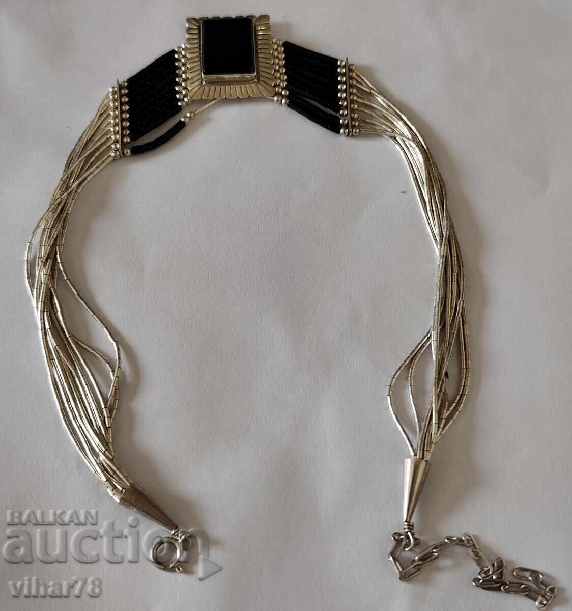 Livrarea Colier din argint cu onix