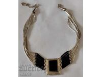 Сребърно колие с оникс