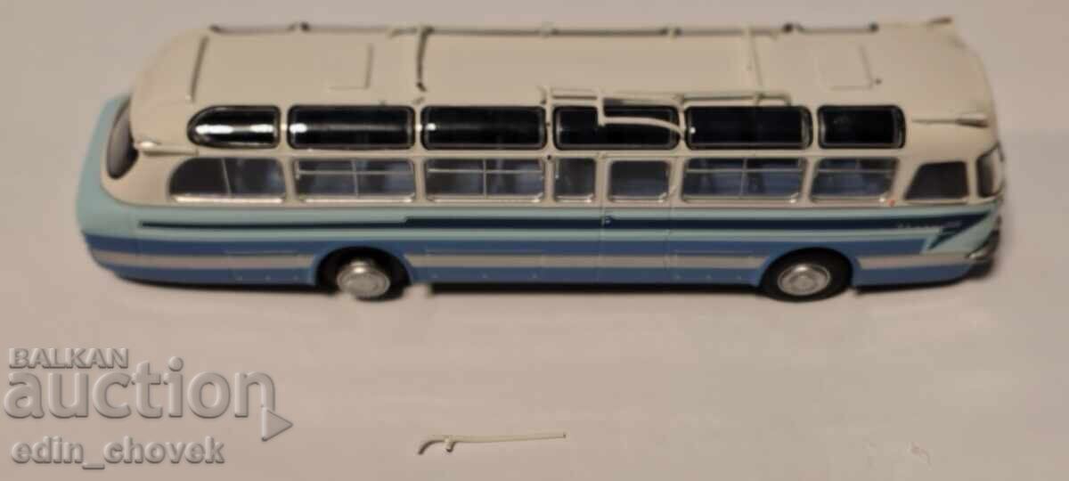 1/72 Ikarus 55 θρυλικά λεωφορεία με τιμή € 2.00 | 3.91 BGN