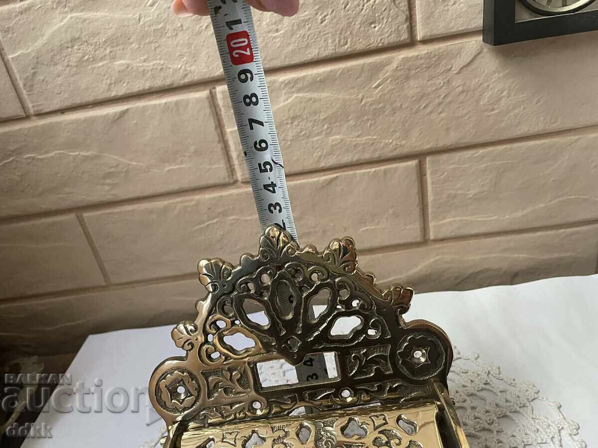 Όμορφη ορειχάλκινη θήκη για χαρτί υγείας από την Αγγλία με τιμή € 61.00 | 119.31 BGN