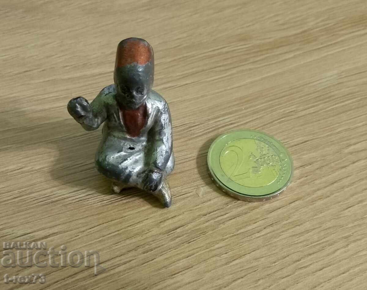 Figurină metalică arabă