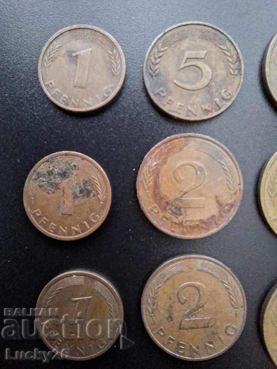 Lot de 12 monede germane - Pfennig 1950 - 1994 cu preț € 0.10 | 0.20 BGN Lot de 12 monede germane - Pfennig 1950 - 1994 cu preț € 0.10 | 0.20 BGN