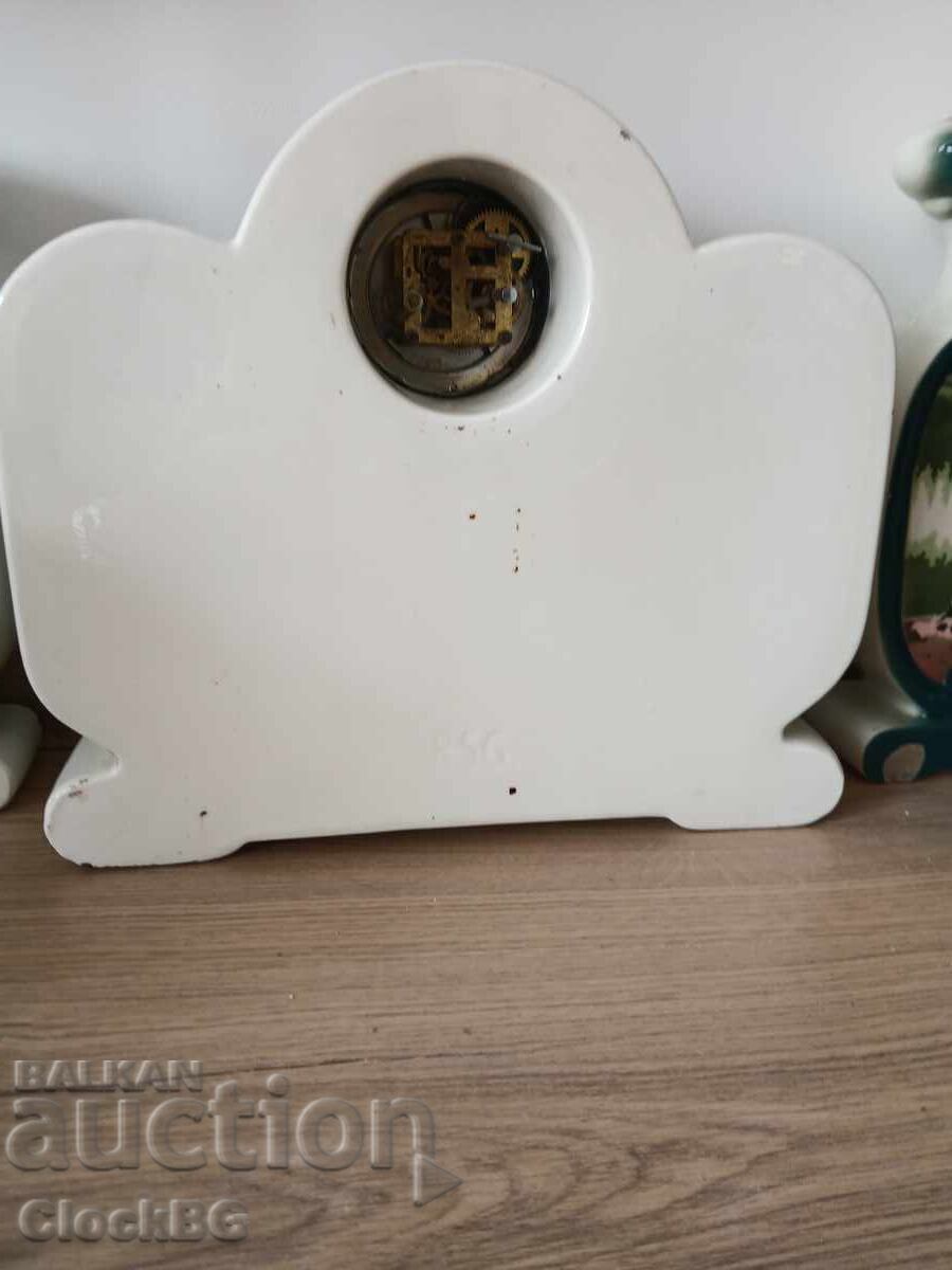 Auction Vintage ceramic watch - set Auction Vintage ceramic watch - set