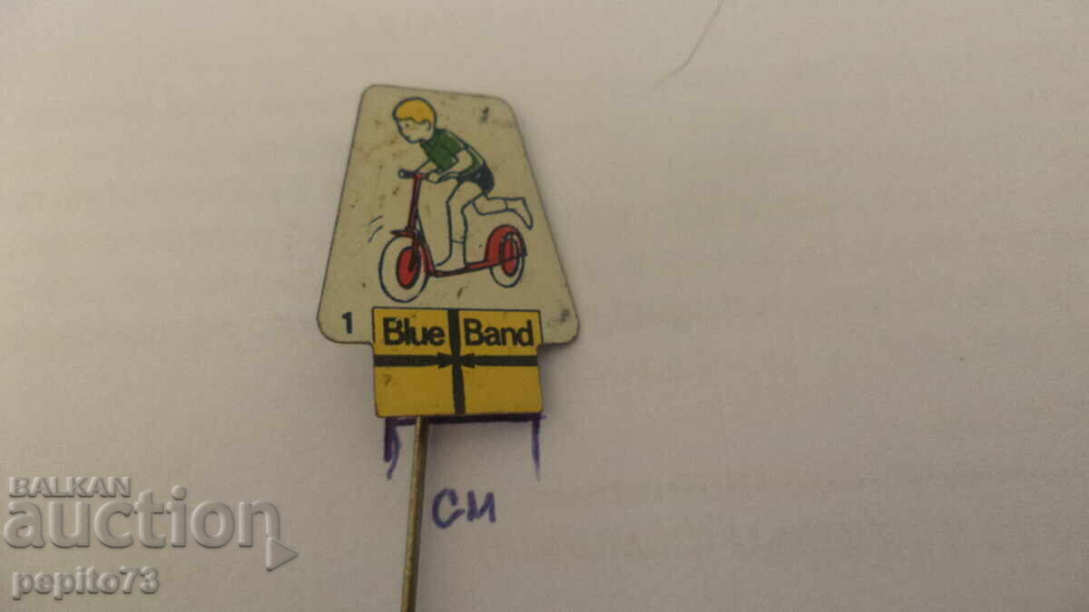 Emblemă publicitară, Blue Band, marcă de margarină cu preț € 1.00 | 1.96 BGN