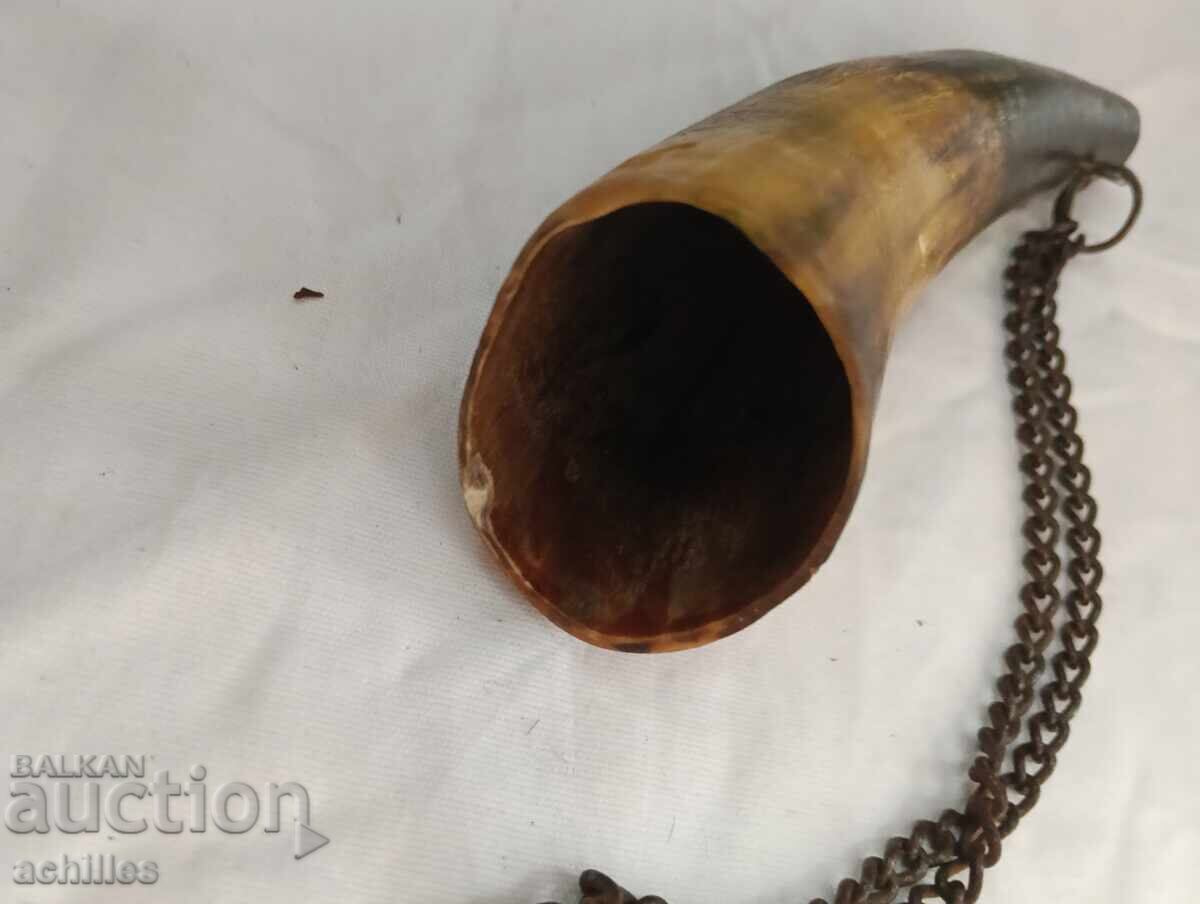 Auction  Old barutnik horn