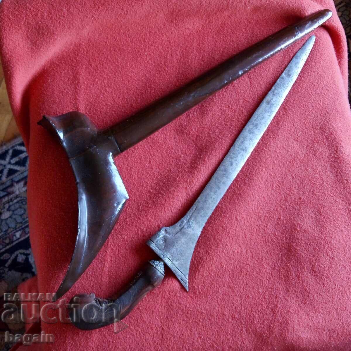 Auction  Antique Chris. Java