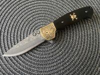 Briceag pliabil imitând oțel damasc 80x200 - Craniu+Oase