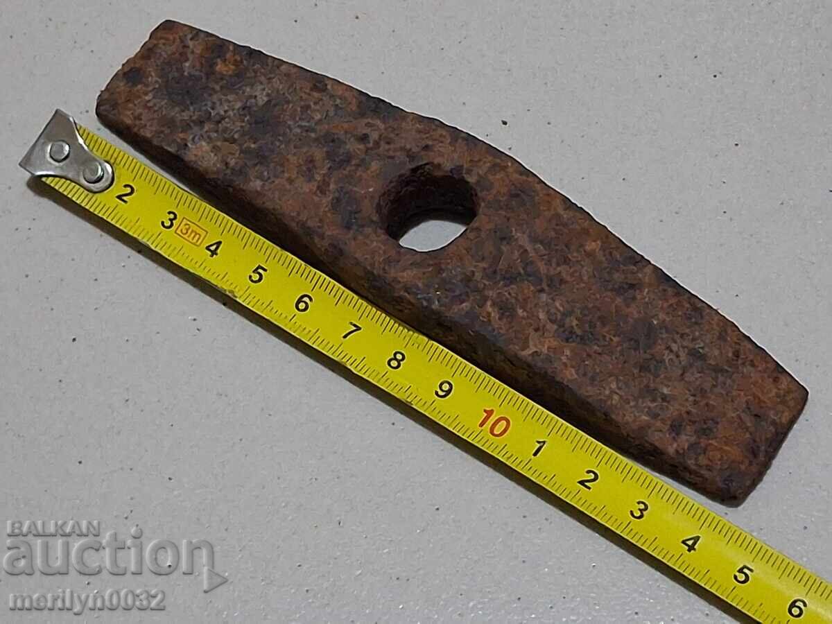 Baros de păr, ciocan, unealtă de fierar, primitiv - 5 Baros de păr, ciocan, unealtă de fierar, primitiv - 5