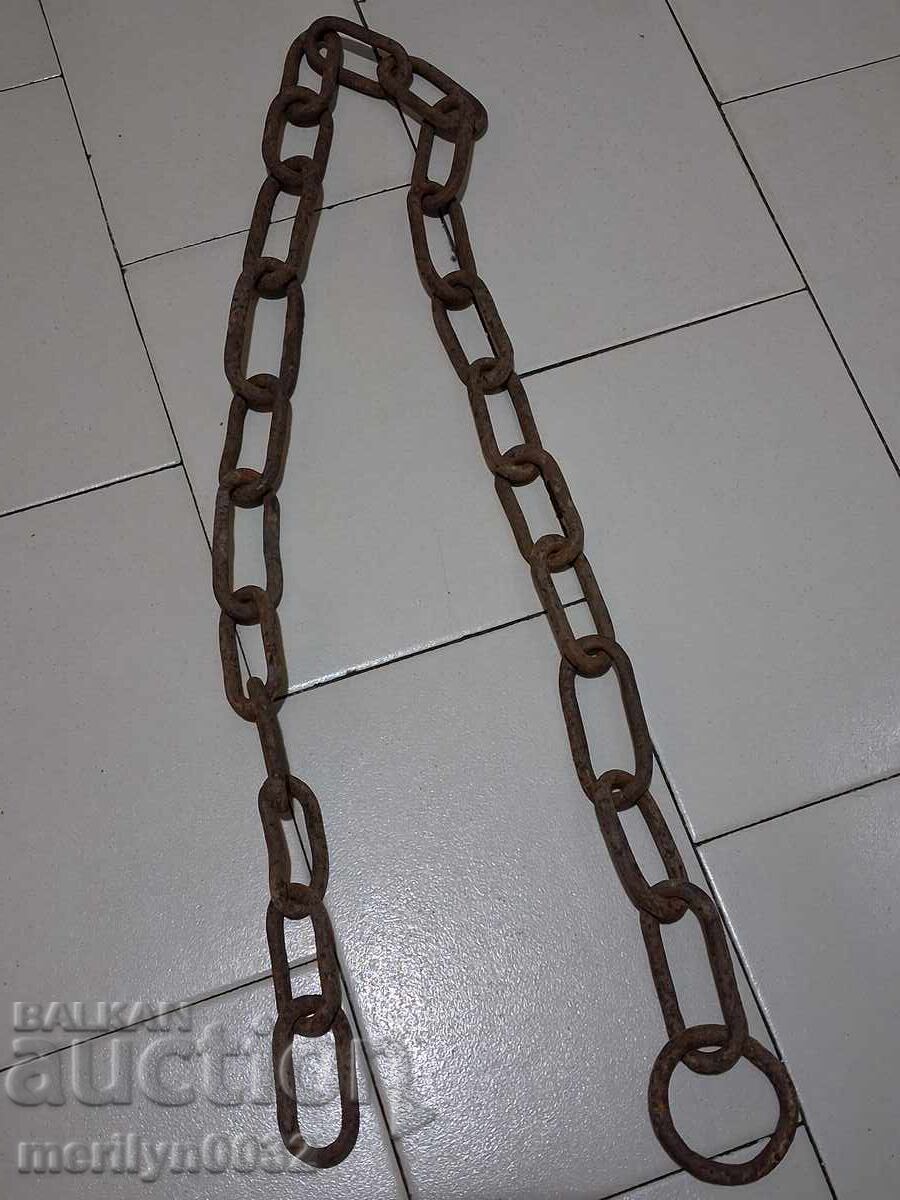 Lanț forjat vechi, din fier forjat cu preț € 39.99 | 78.21 BGN Lanț forjat vechi, din fier forjat cu preț € 39.99 | 78.21 BGN