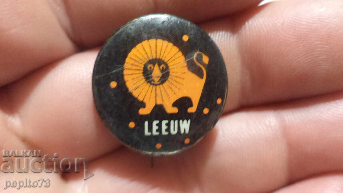 Znachka reklamna ,Leeuw, leu Znachka reklamna ,Leeuw, leu