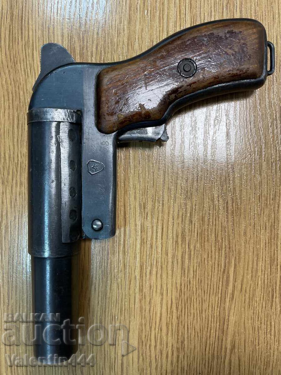 Delivery of ROCKET/SIGNAL PISTOL, cal. 26mm