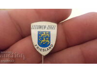 Semn de reclamă, Leeuwen-Zegel, Friesland