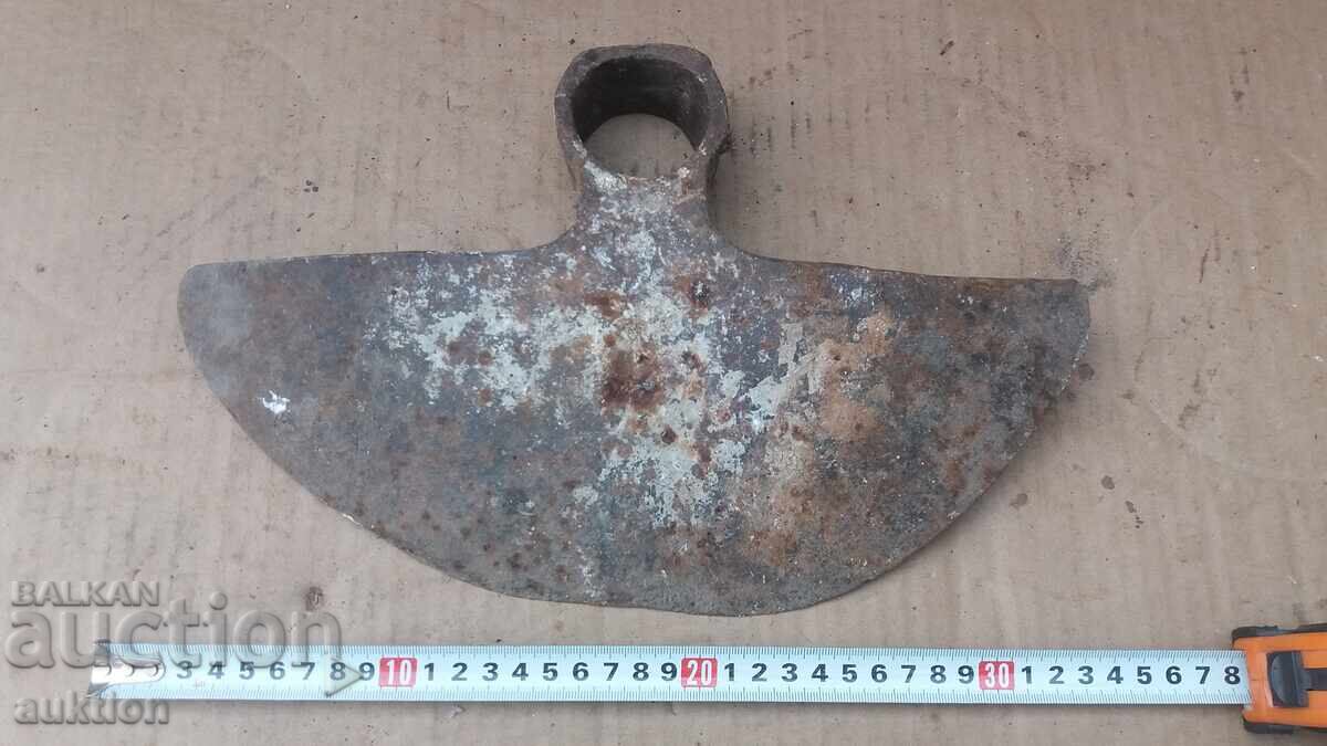 Licitație SOCIETATE MASIVĂ. MOTICĂ - INSTRUMENT DE SĂPAT